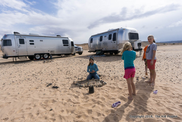 Kids camping Lone Rock, Lake Powell